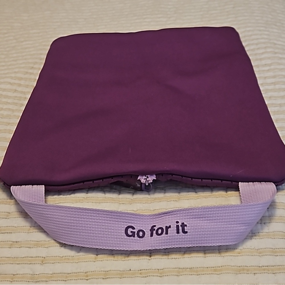 WW Weight Watchers Neoprene Travel Shoe Gym Bag - Picture 5 of 6